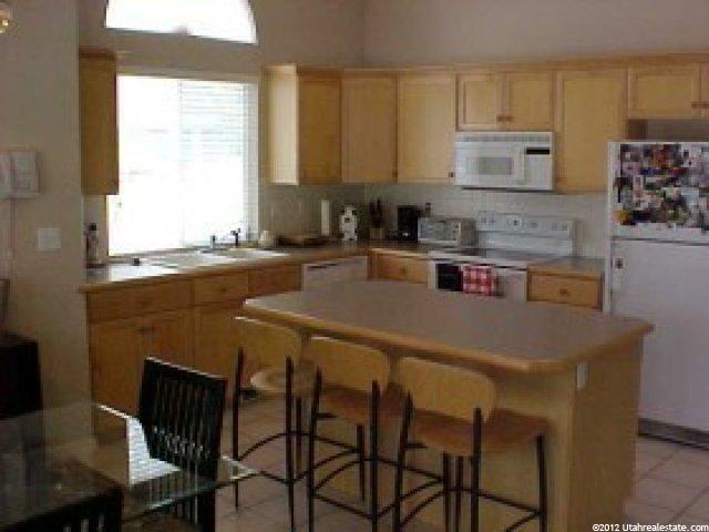 5372 Murray Links Dr, Murray, UT 84107 — photo 2