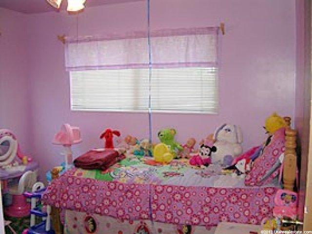568 W 1460 N, Clinton, UT 84015 — photo 5