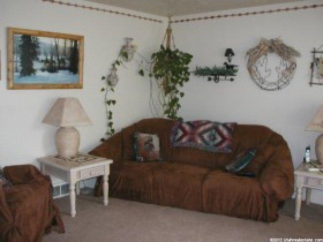 369 Antelope Ave, Tooele, UT 84074 — photo 2