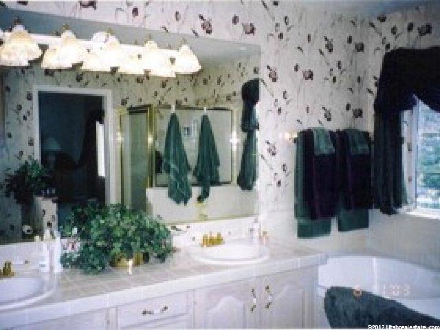 12247 Nicklaus Rd, Sandy, UT 84092 — photo 7