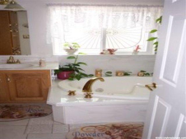 182 Chestnut St, Ogden, UT 84404 — photo 6