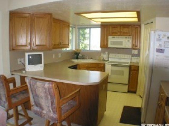 21 W 1850 N, Centerville, UT 84014 — photo 4