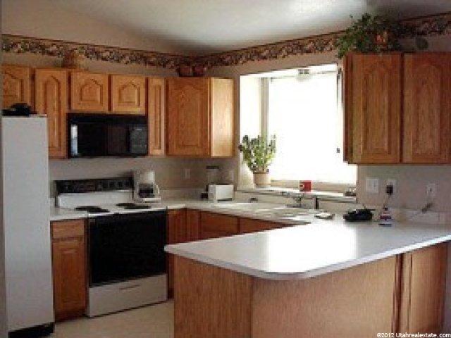 1634 Lewis And Clark Dr, Centerville, UT 84014 — photo 2