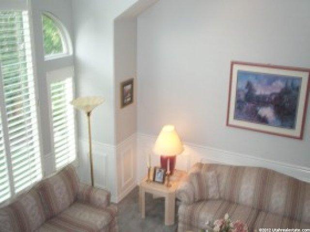 8098 Maio Dr, Sandy, UT 84093 — photo 2