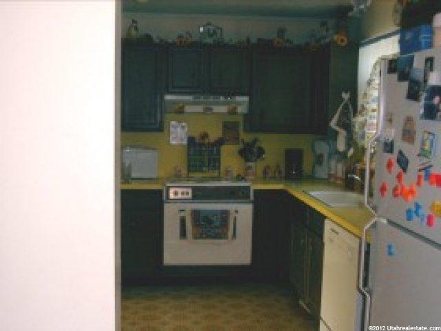 9181 Alvey Ln, Sandy, UT 84093 — photo 5