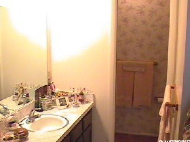3498 S 100 W, Bountiful, UT 84010 — photo 4