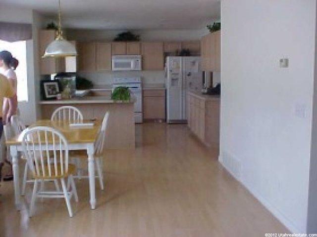 1674 St Andrews Dr, Farmington, UT 84025 — photo 2