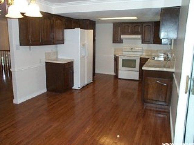 1007 E 1050 N, Bountiful, UT 84010 — photo 3