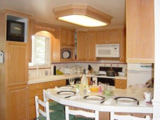 1167 Violet Dr, Sandy, UT 84094 — photo 4