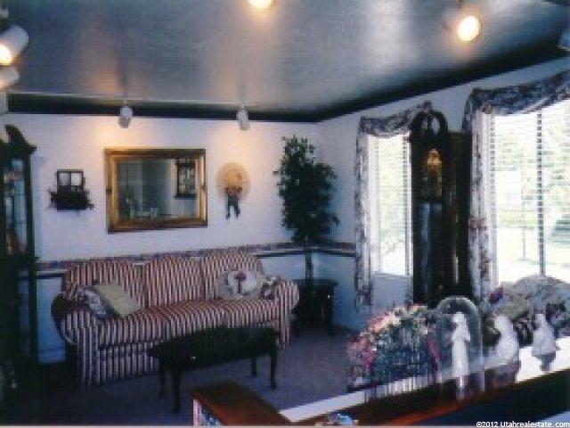 10320 S 460 E, Sandy, UT 84070 — photo 2