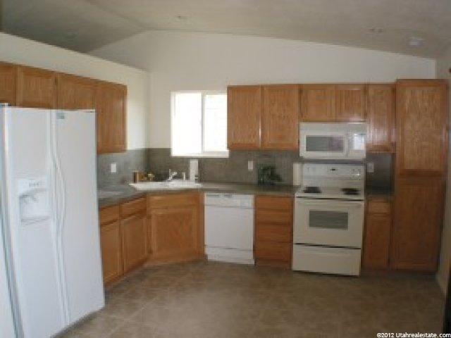 1681 Kylee Ln, Ogden, UT 84404 — photo 3