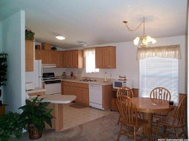 12 N Center St, Dutch John, UT 84023 — photo 3