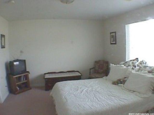 132 W 1900 N, Layton, UT 84041 — photo 6