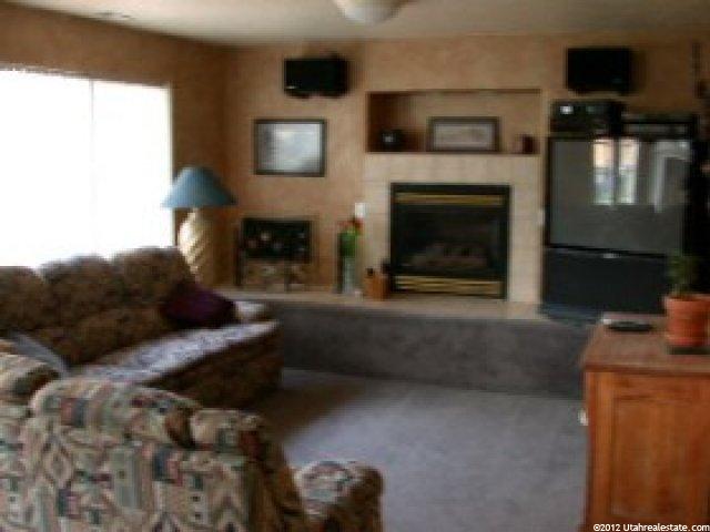 974 E 325 S, Layton, UT 84041 — photo 4