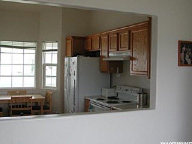 5249 Midland Dr, Roy, UT 84067 — photo 3