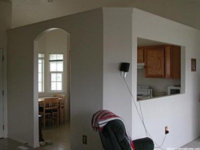 5249 Midland Dr, Roy, UT 84067 — photo 5