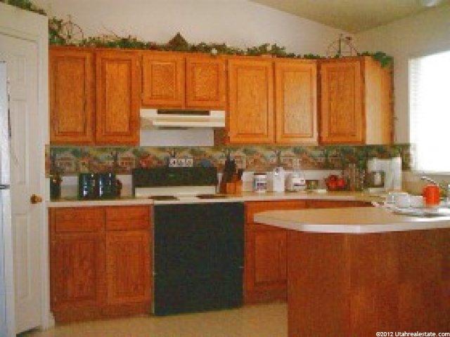 4448 S 2750 W, Roy, UT 84067 — photo 2