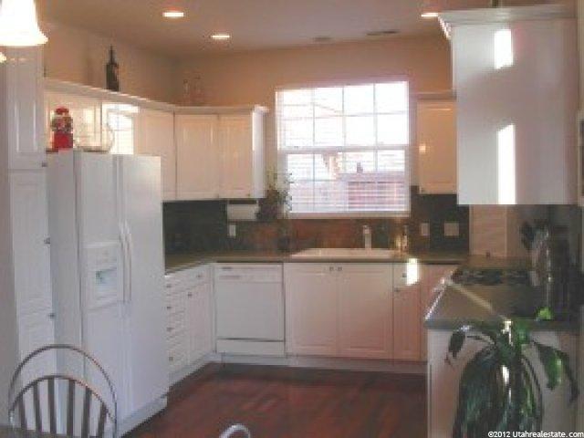 855 Chartres Ave, Sandy, UT 84070 — photo 2