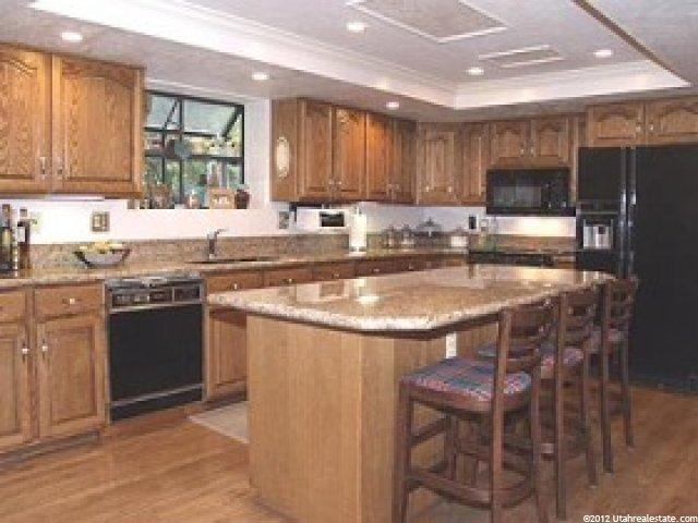 3962 Alpine Valley Cir, Sandy, UT 84092 — photo 5