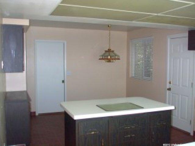 650 Grand Oaks St, Fruit Heights, UT 84037 — photo 3
