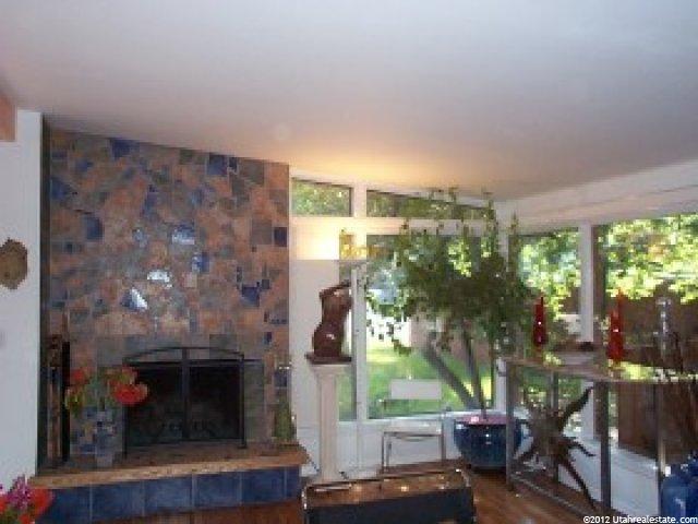 4450 Wallace Ln, Holladay, UT 84124 — photo 2