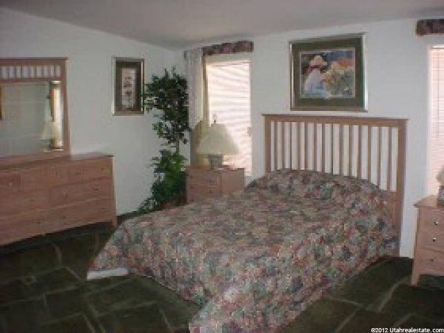 243 S 200 E, Mt Pleasant, UT 84647 — photo 4