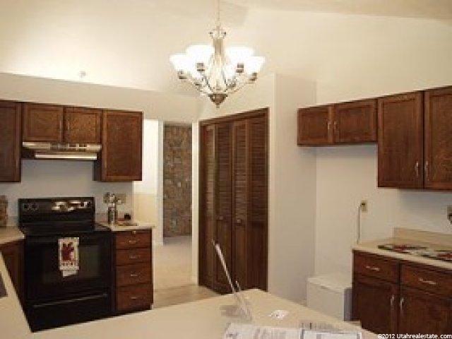 9615 Chylene Dr, Sandy, UT 84092 — photo 4