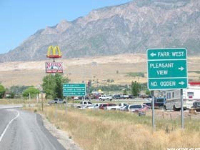 2747 Parkland Blvd #3, Pleasant View, UT 84414 — photo 5