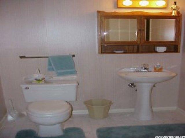 438 W 4050 N, Pleasant View, UT 84414 — photo 2