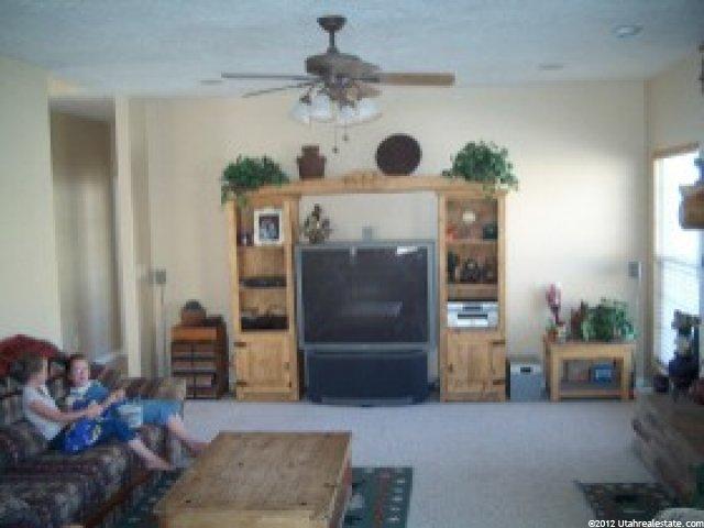 10885 N Wallace Ln, Thatcher, UT 84337 — photo 3