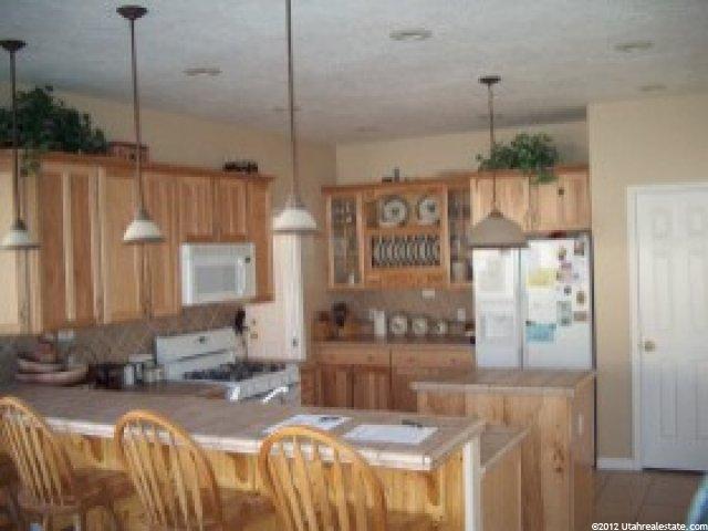 10885 N Wallace Ln, Thatcher, UT 84337 — photo 4