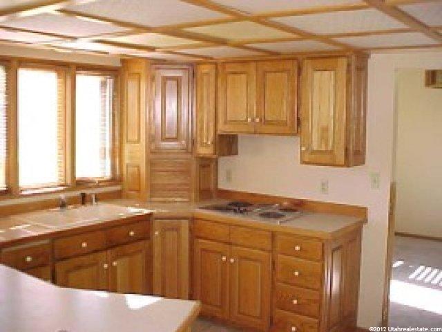 11634 S 2220 E, Sandy, UT 84092 — photo 4