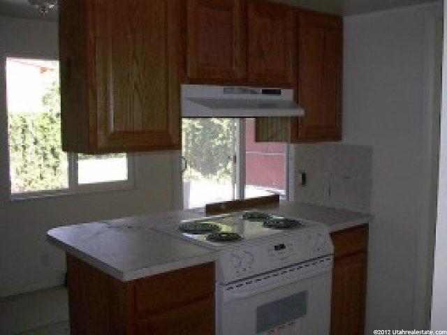 10499 Carnation Dr, Sandy, UT 84094 — photo 4