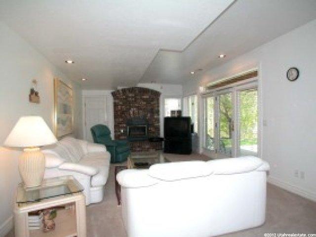 1874 Gracey Ln, Sandy, UT 84092 — photo 7