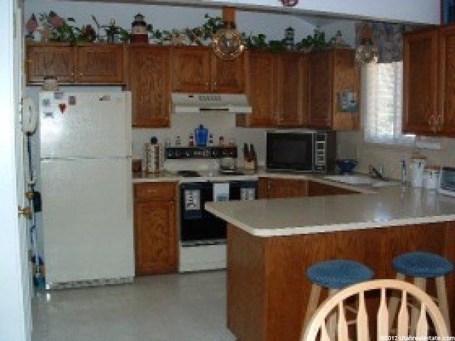 1915 N 350 W, Layton, UT 84041 — photo 3