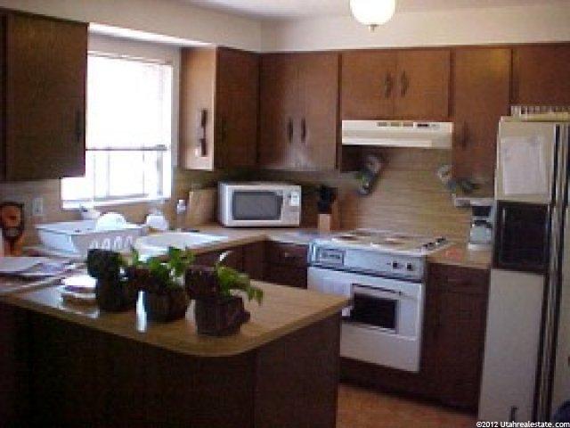 865 S 1350 W, Clearfield, UT 84015 — photo 4
