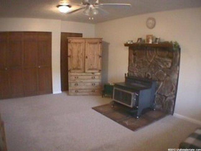 481 N 150 E, Kaysville, UT 84037 — photo 4