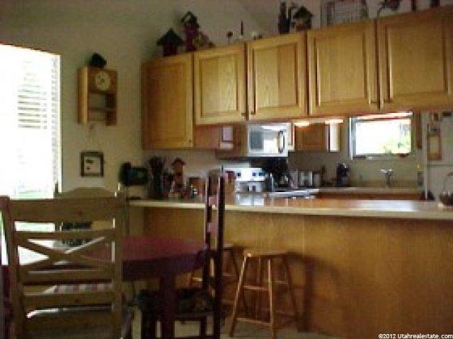 541 Applewood Dr, Bountiful, UT 84010 — photo 3