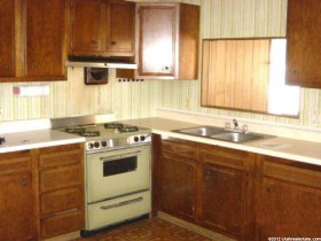 717 Big Mountain Dr, Murray, UT 84123 — photo 3