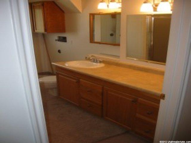 9239 Keith Dr, Sandy, UT 84094 — photo 4
