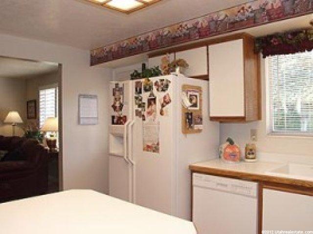 1303 Orchard Dr, Bountiful, UT 84010 — photo 5
