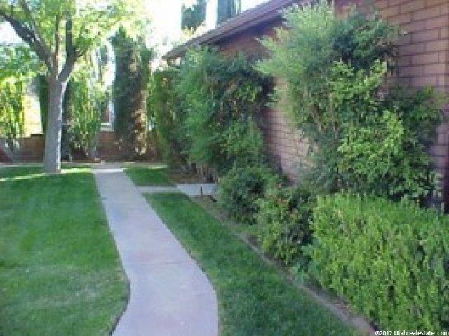3385 S Bloomington Dr W, St. George, UT 84790 — photo 3