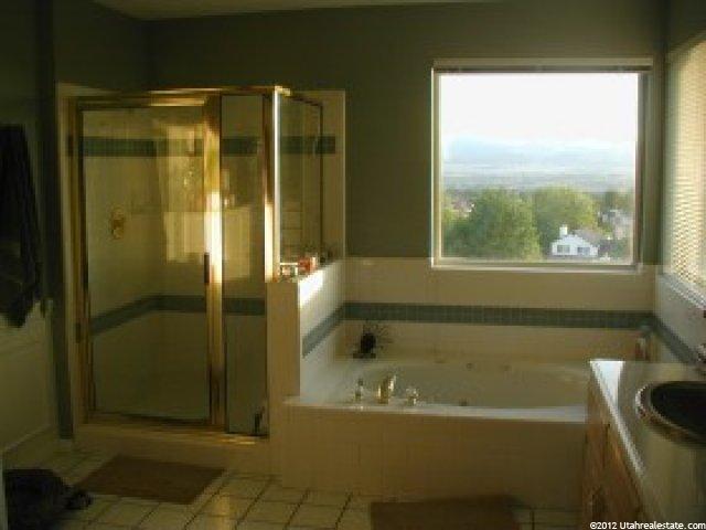 10322 Ashley Ridge Rd, Sandy, UT 84092 — photo 4