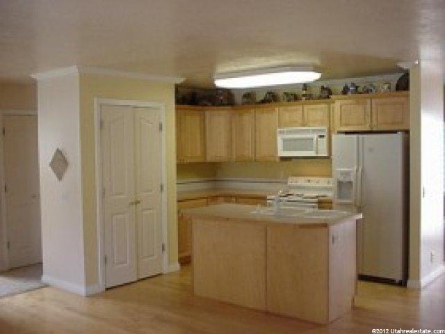 860 E 3350 N, North Ogden, UT 84414 — photo 2