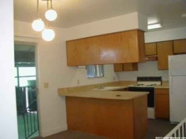 559 Jackson St, Midvale, UT 84047 — photo 2