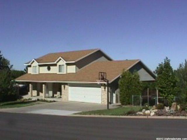 1085 Oakridge Dr, Centerville, UT 84014 — photo 2