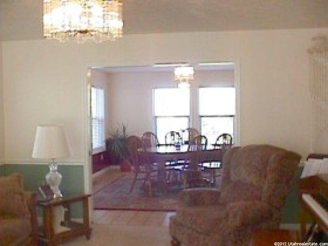 1085 Oakridge Dr, Centerville, UT 84014 — photo 5