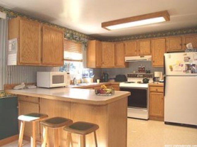 192 Corrie Cir, Sandy, UT 84070 — photo 3