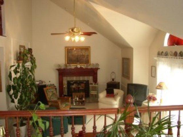 12236 Bluff View Dr, Sandy, UT 84092 — photo 3