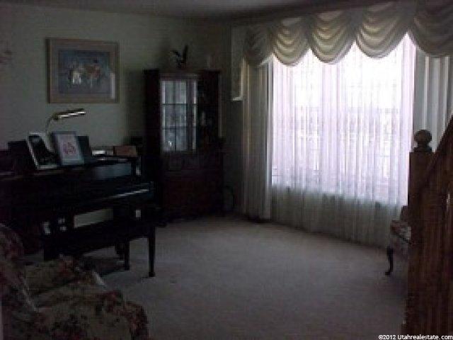 768 N Maple St, Huntsville, UT 84317 — photo 2